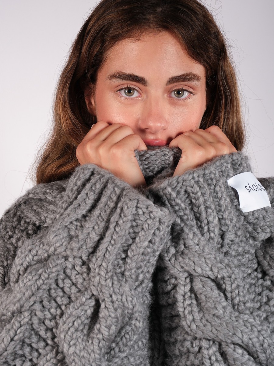 Basic Twist Detail Hand-Knitted Sweater