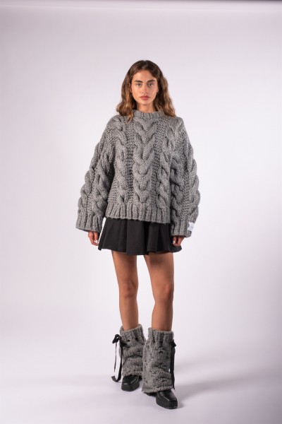 Basic Twist Detail Hand-Knitted Sweater