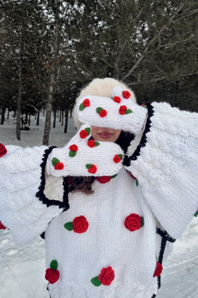Hand-Knitted Gloves
