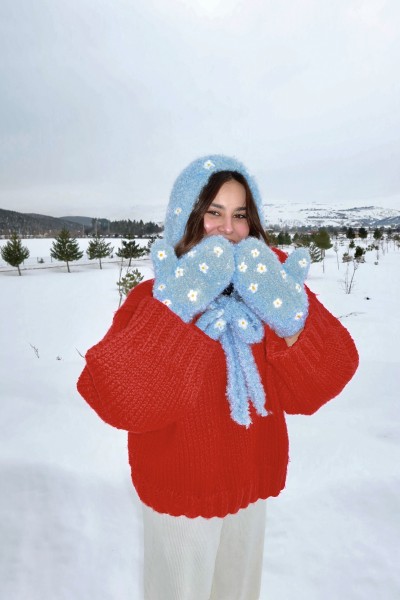 Blue Daisy Knit Bonnet Hood 