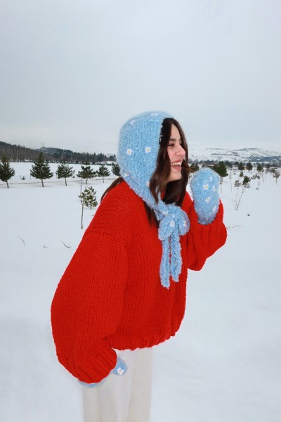 Blue Daisy Knit Bonnet Hood 